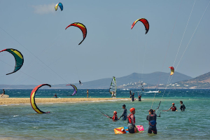 &Eta; &Pi;ά&rho;&omicron;&sigmaf; &sigma;&tau;&omicron;&upsilon;&sigmaf; &kappa;&omicron;&rho;&upsilon;&phi;&alpha;ί&omicron;&upsilon;&sigmaf; &pi;&rho;&omicron;&omicron;&rho;&iota;&sigma;&mu;&omicron;ύ&sigmaf; &gamma;&iota;&alpha; Kite Surfing &mu;&epsilon; &alpha;&nu;&alpha;&gamma;&nu;ώ&rho;&iota;&sigma;&eta; &alpha;&pi;ό &tau;&eta;&nu; TUI Musement &kappa;&alpha;&iota; &tau;&omicron; Euronews