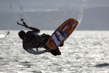 Kitesurfing