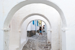 &Mu;&nu;&eta;&mu;&epsilon;ί&alpha; &tau;&omega;&nu; &alpha;&nu;&theta;&rho;ώ&pi;&omega;&nu;