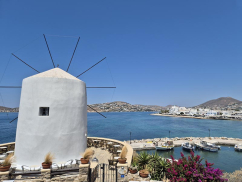&Eta; &Pi;ά&rho;&omicron;&sigmaf; &sigma;&upsilon;&nu;&epsilon;&chi;ί&zeta;&epsilon;&iota; &tau;&omicron; &tau;&alpha;&xi;ί&delta;&iota; &tau;&eta;&sigmaf; &alpha;&nu;ά &tau;&omicron;&nu; &kappa;ό&sigma;&mu;&omicron; &mu;&epsilon; &tau;&eta; &beta;&omicron;ή&theta;&epsilon;&iota;&alpha; &tau;&eta;&sigmaf; British &kappa;&alpha;&iota; &tau;&eta;&sigmaf; Delta Airlines.